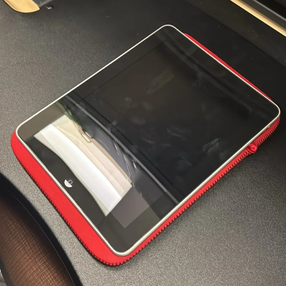 iPad 16 GB Model A 1219